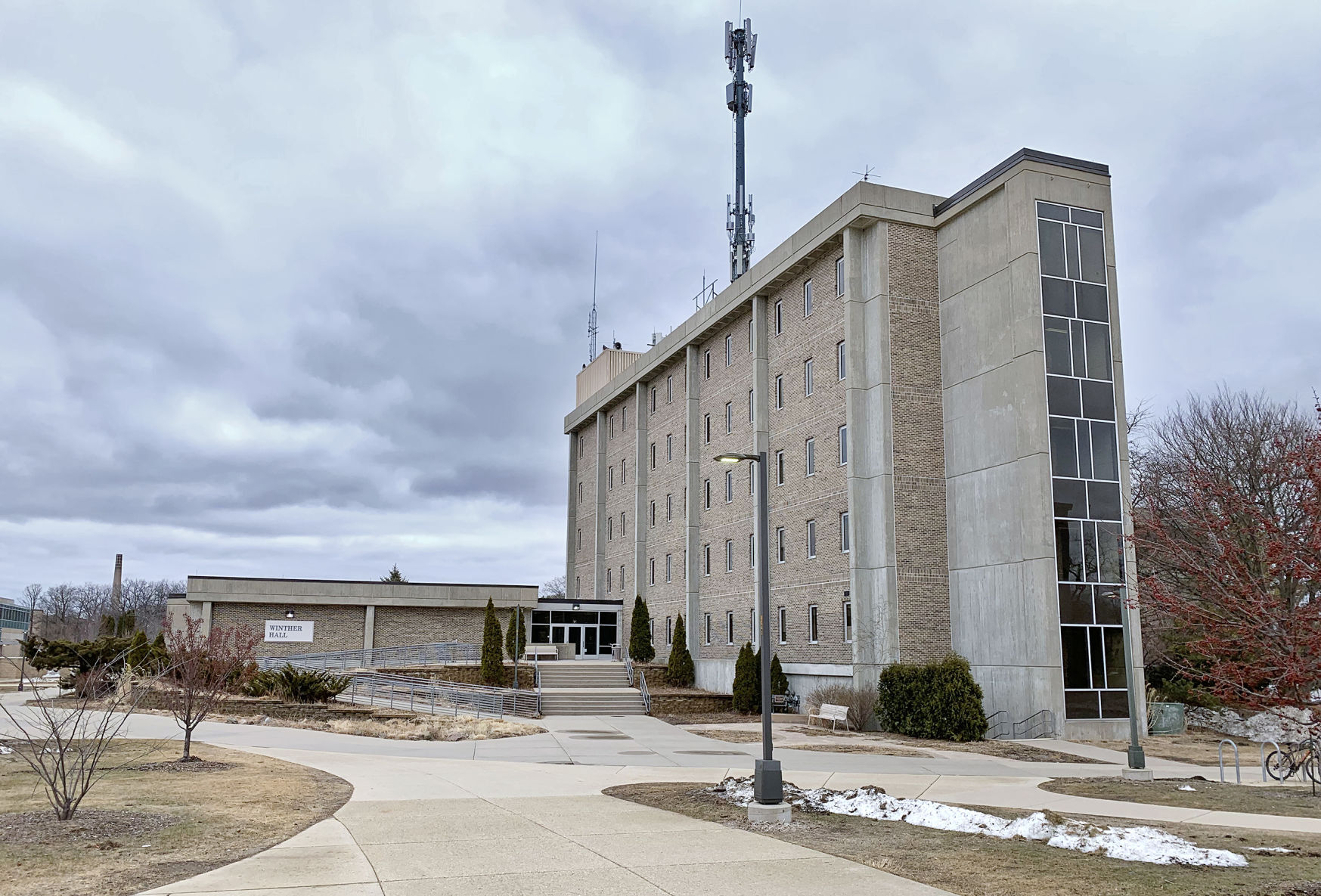 210316_BUILDING